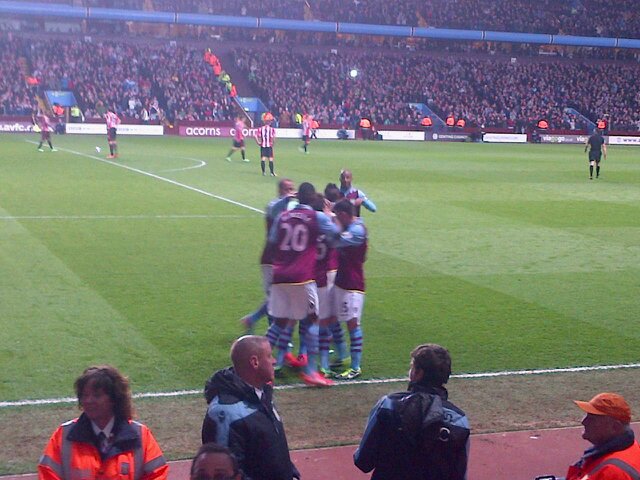 Beanie  AVFC banner