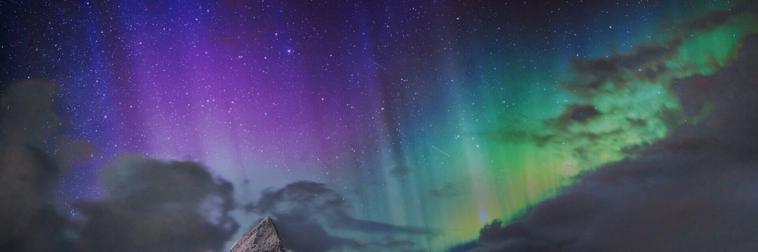 deislyn_o's profile banner image
