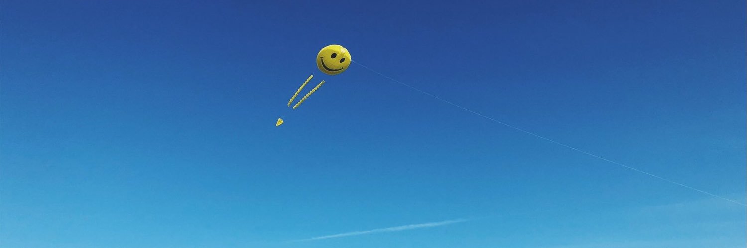 akgroh's profile banner image