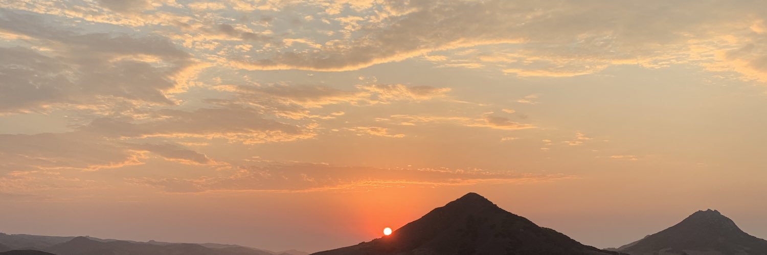 LauraaHenao's profile banner image