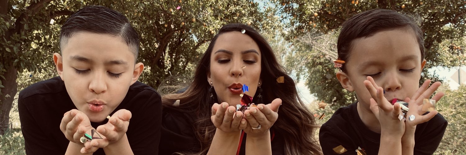 Mineervaaah's profile banner image