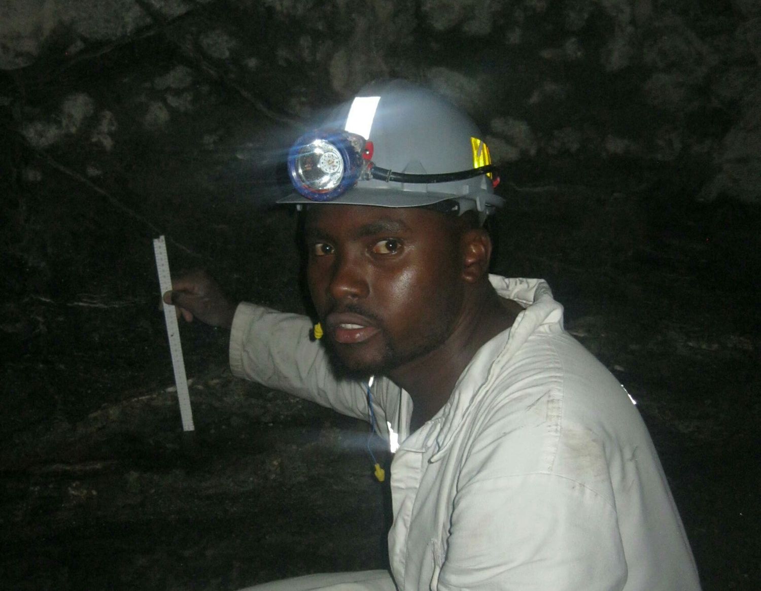 ChakaTapiwa's profile banner image
