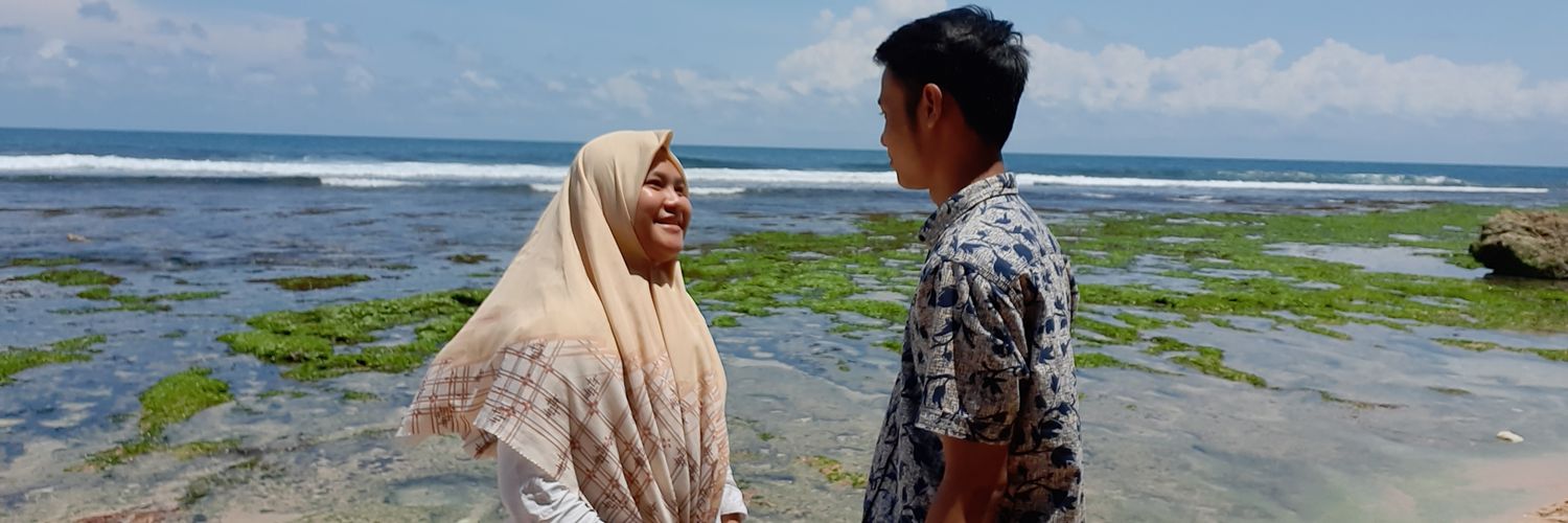 Has_Nazila's profile banner image