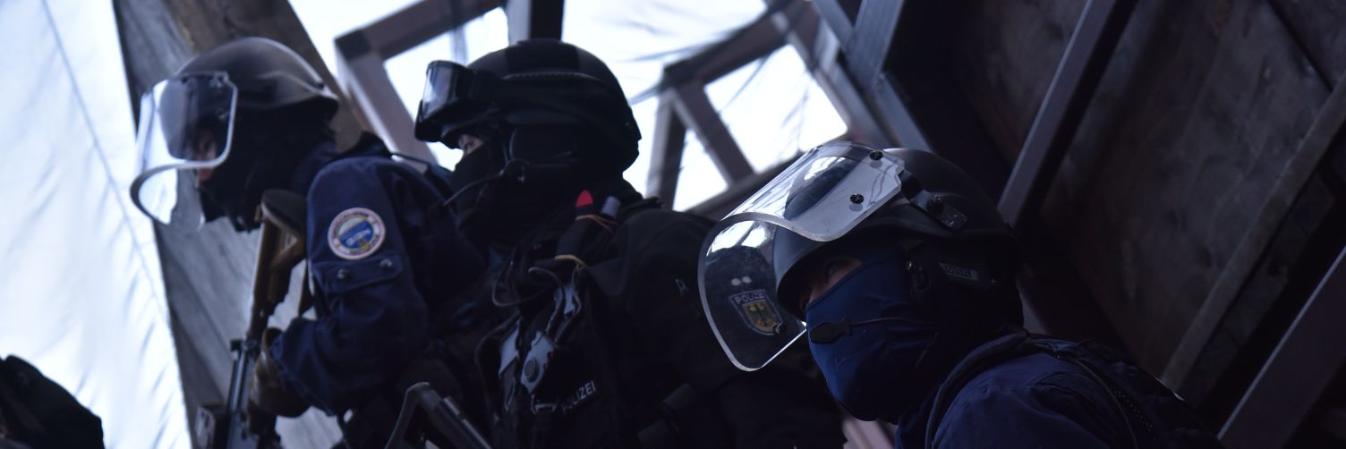 Sunk_MaNTiS's profile banner image