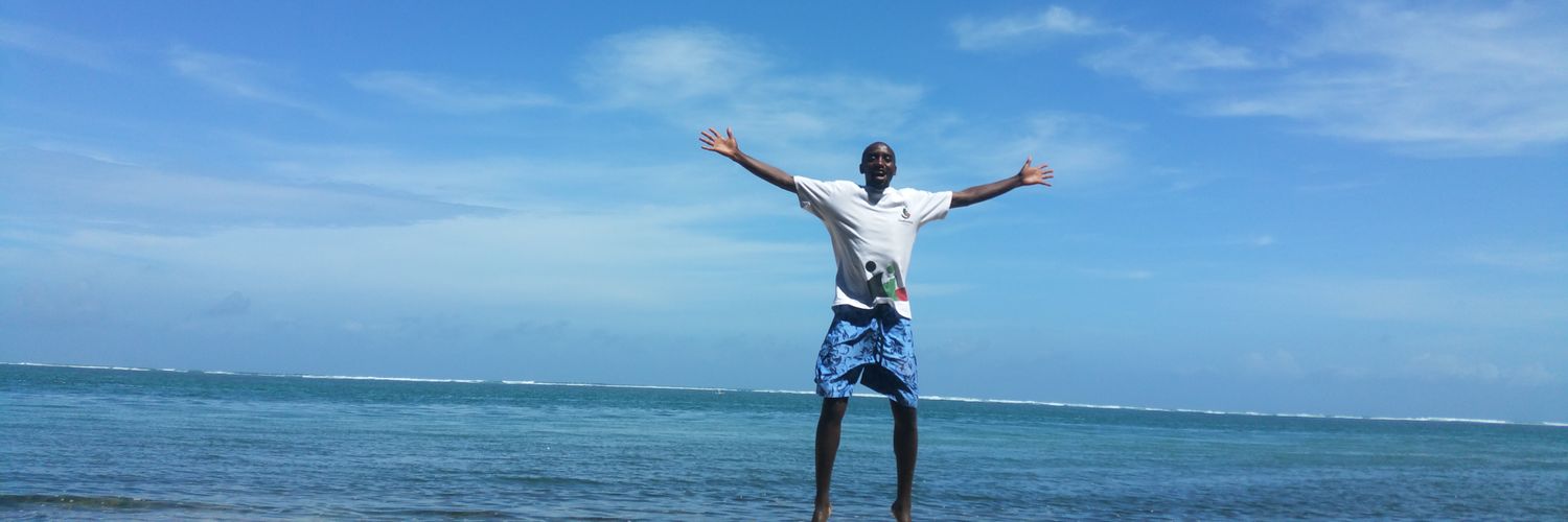 Isma_Riz's profile banner image