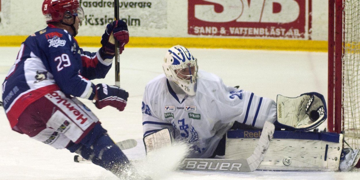 Intooon's profile banner image