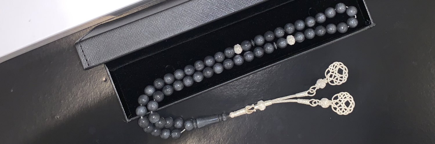 MesbahStore's profile banner image