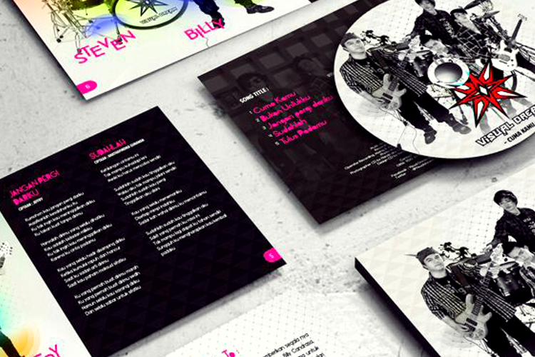 Visual dream band banner