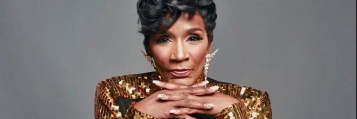 Momma Dee banner