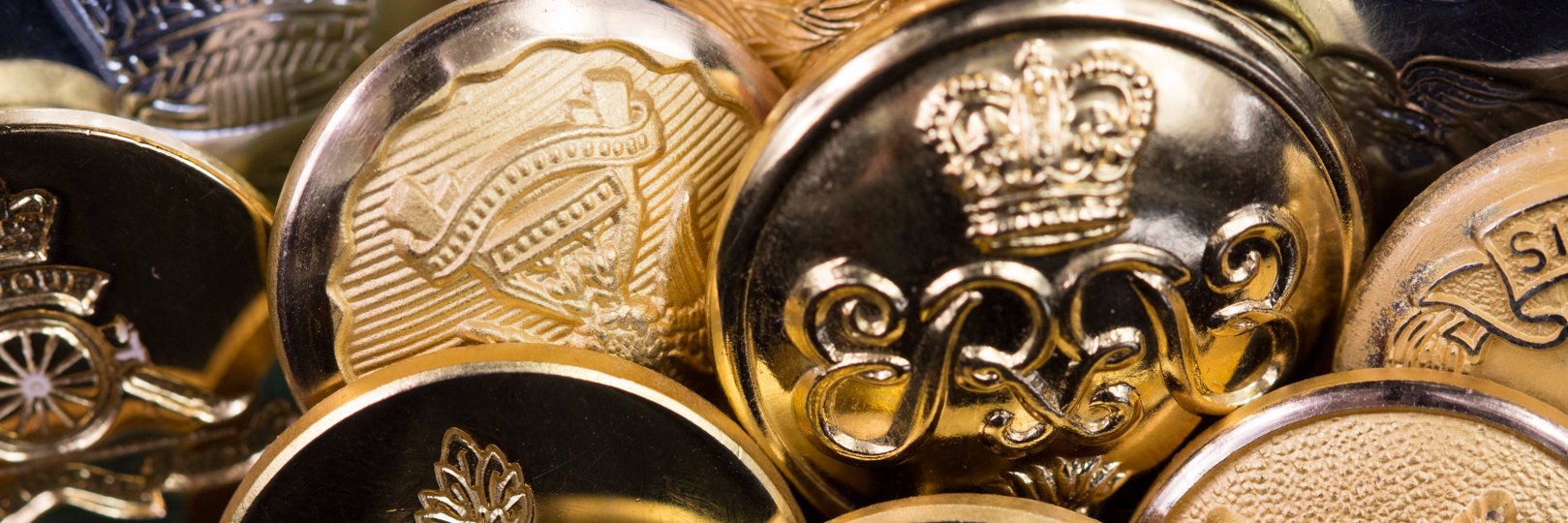 buttonqueenshop's profile banner image