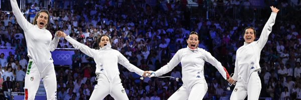 MaraNavarria Profile Banner