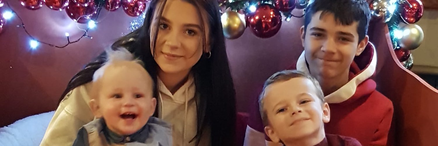 chris ❤️s (⫩) #thatter4life banner