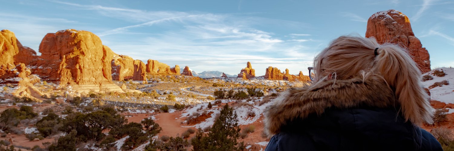 carlyewithane's profile banner image