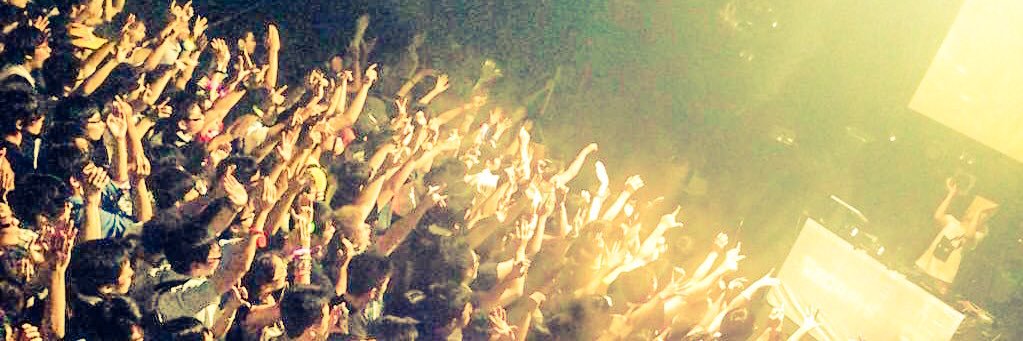 Morphonics a.k.a. 紙袋 banner