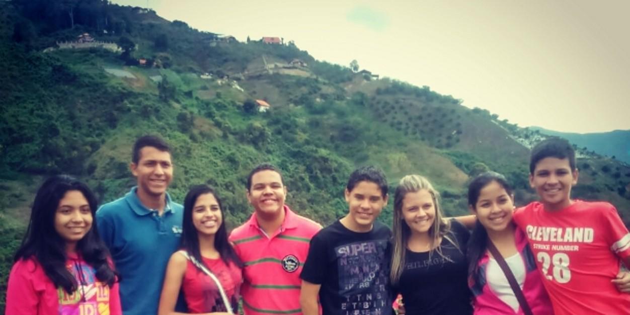 ori_estefa's profile banner image