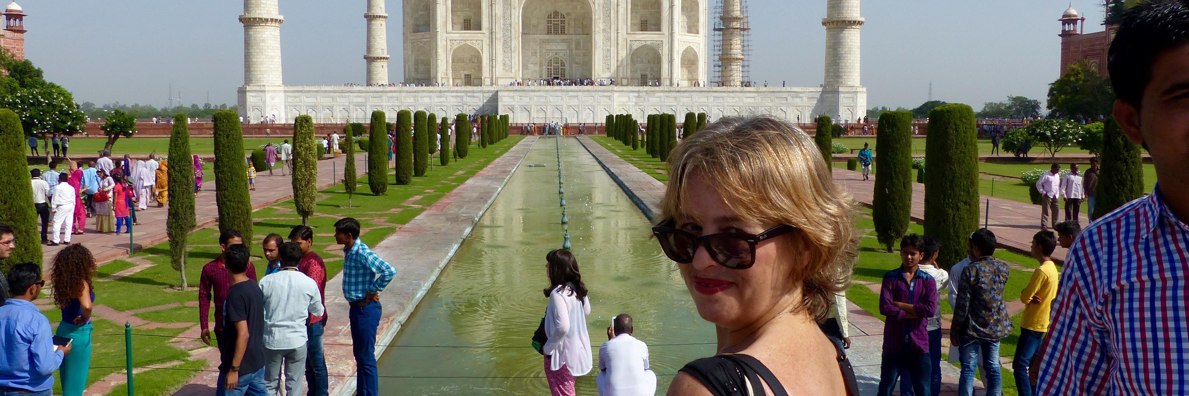 AngelaPerrett's profile banner image