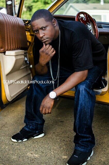 O_318's profile banner image