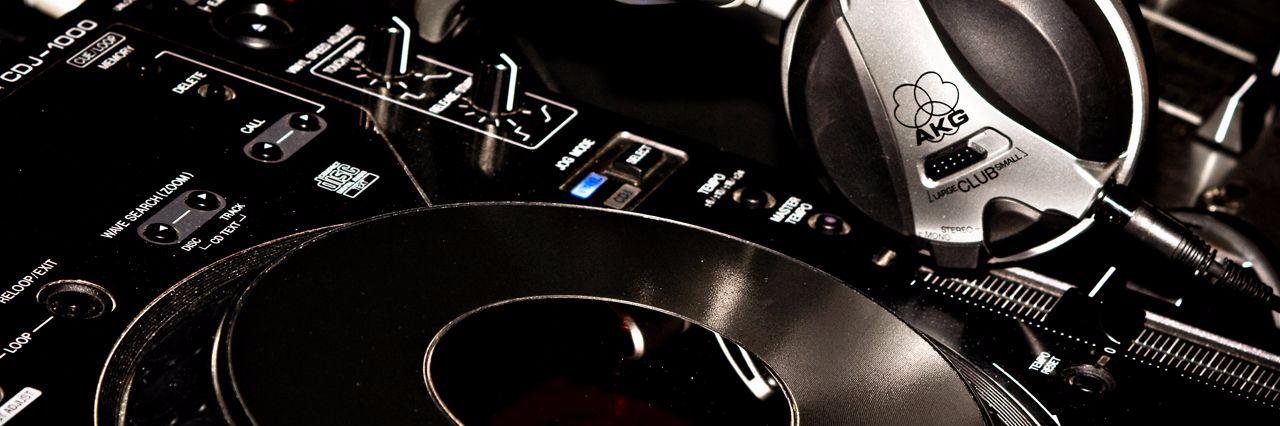 DJMCMELLO's profile banner image