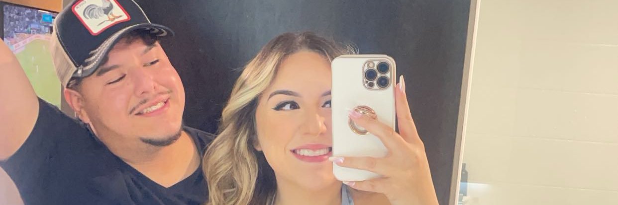 Itzel_a99's profile banner image