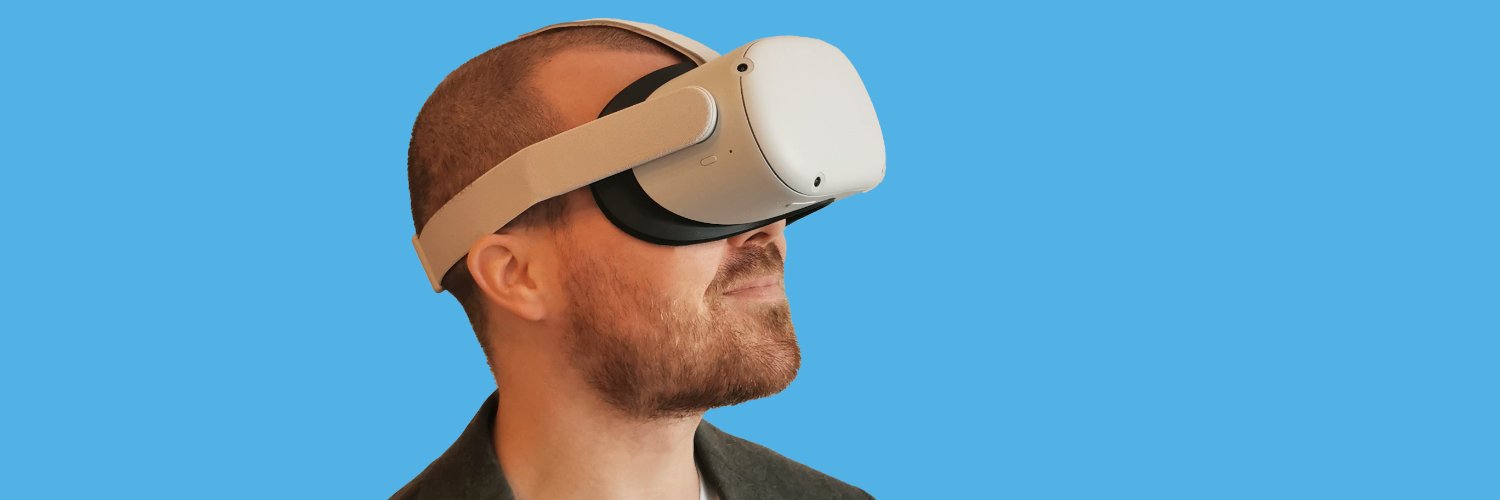 Gareth Walkom banner