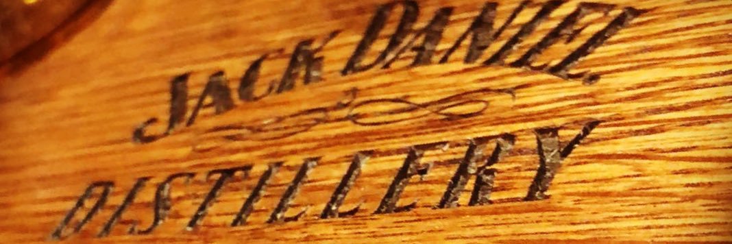 zdye33's profile banner image