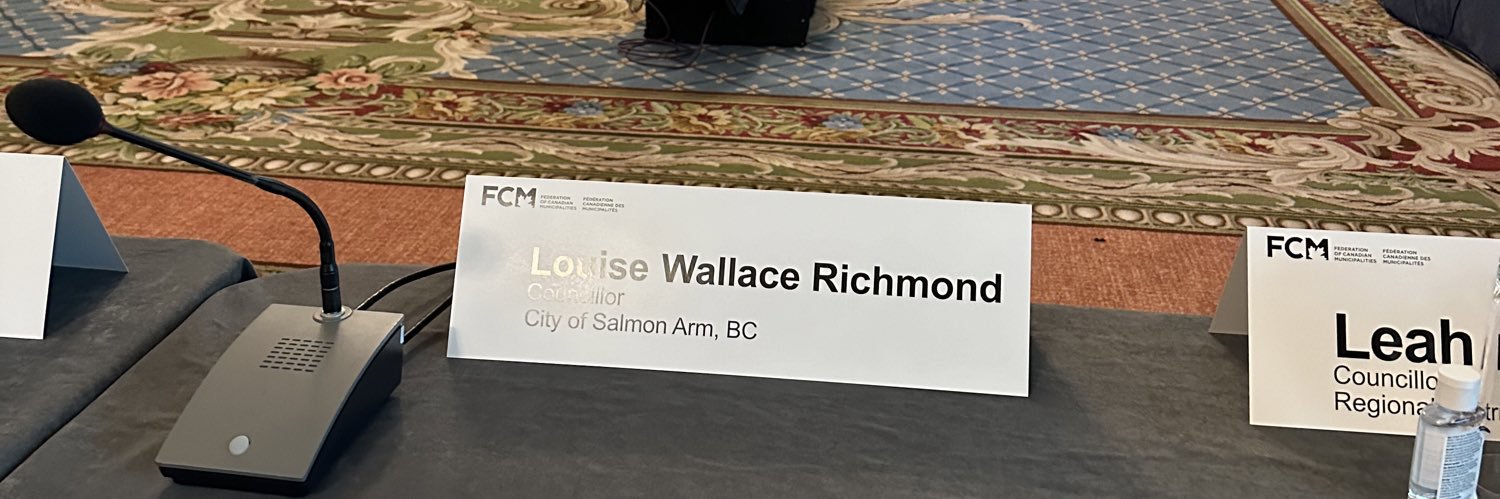 Louise Wallace Richmond banner