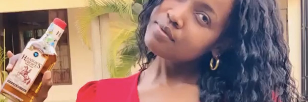 gladyz707's profile banner image