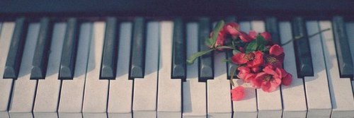 v_swetha's profile banner image