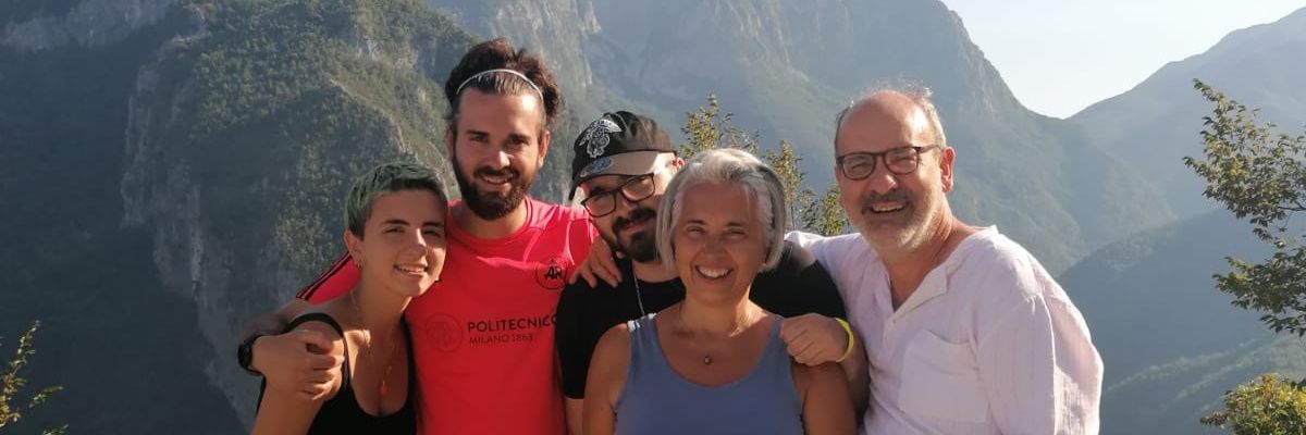 bncnln's profile banner image