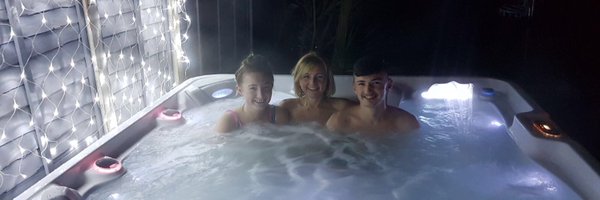 LouiseMay10 Profile Banner