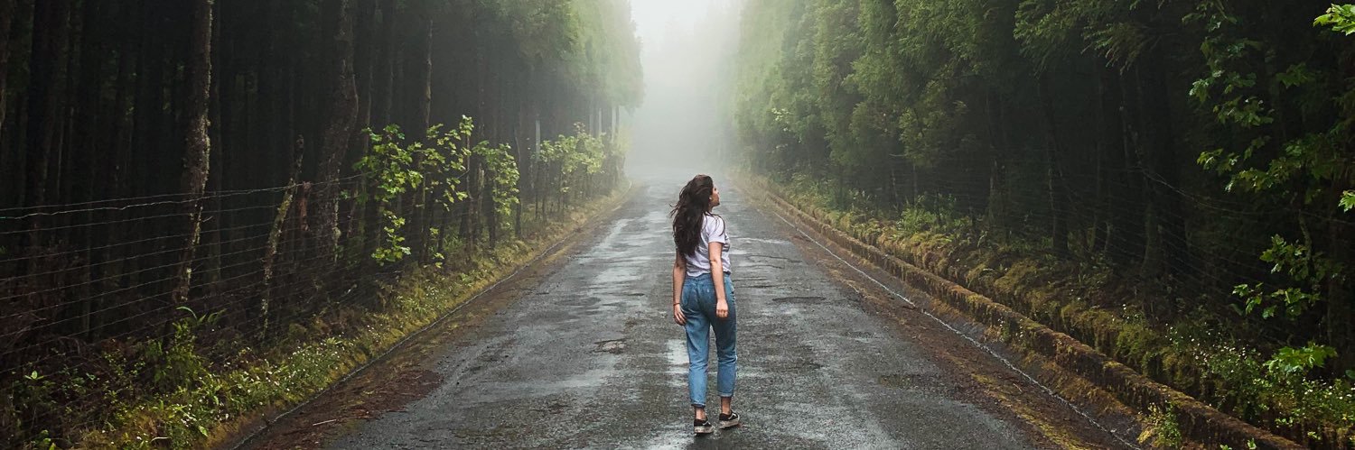 AnaAlen_'s profile banner image