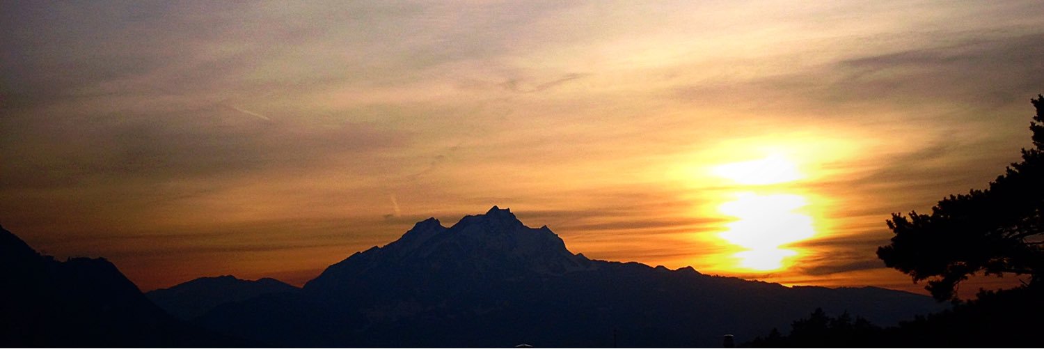 baylee_MAC's profile banner image
