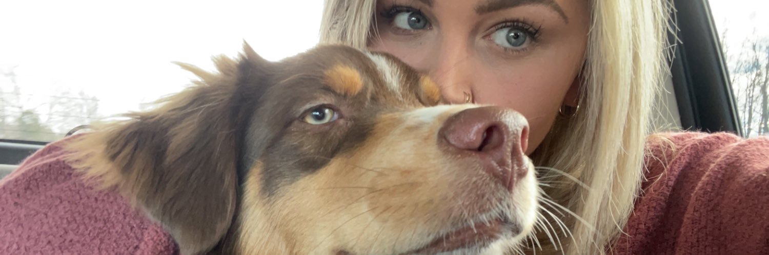 sweeney_sabrina's profile banner image