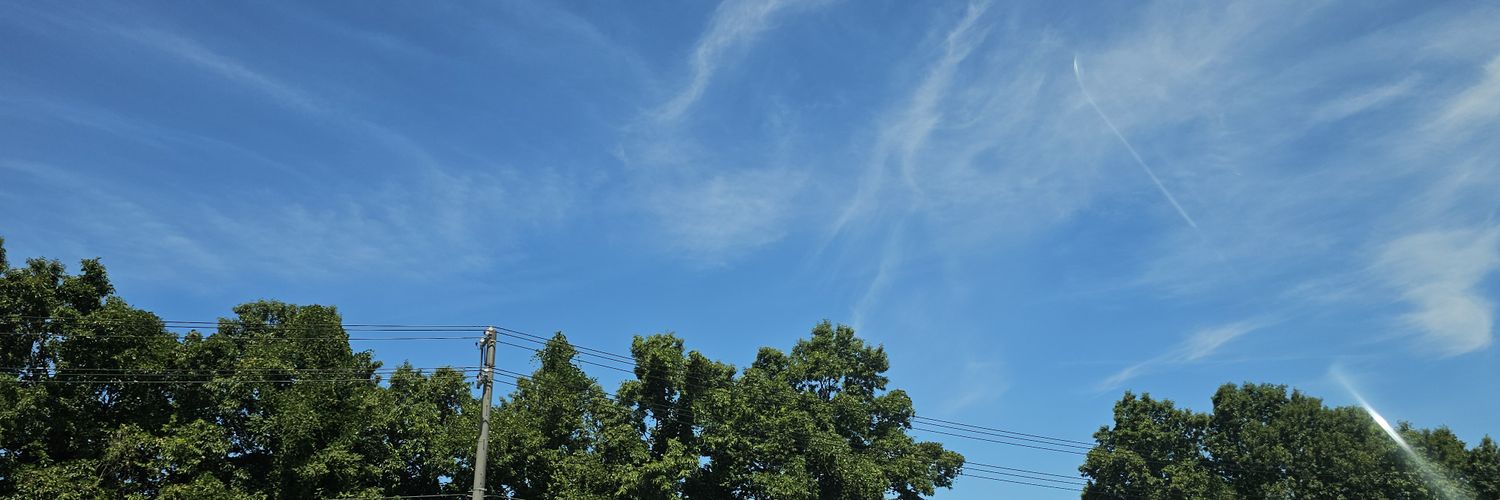 LllxR's profile banner image