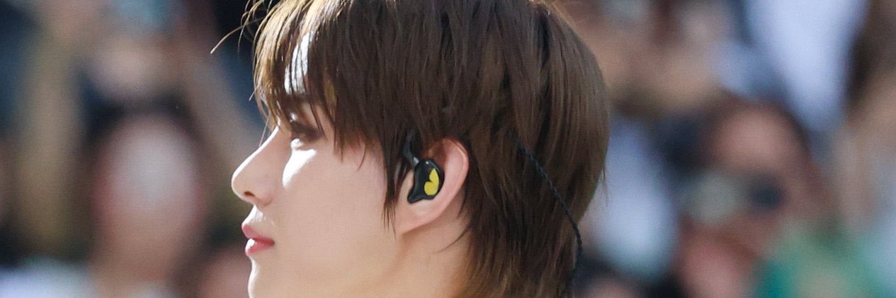 kimlaudya's profile banner image