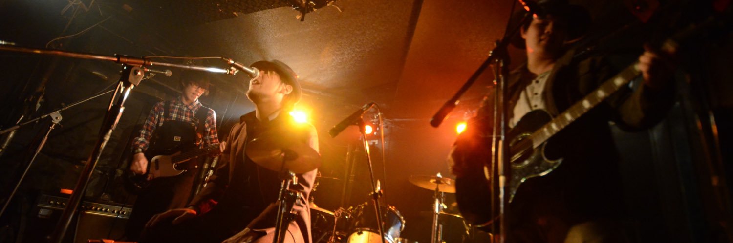 T_TRAMONE's profile banner image