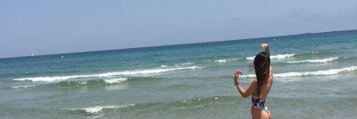 Maribel López banner