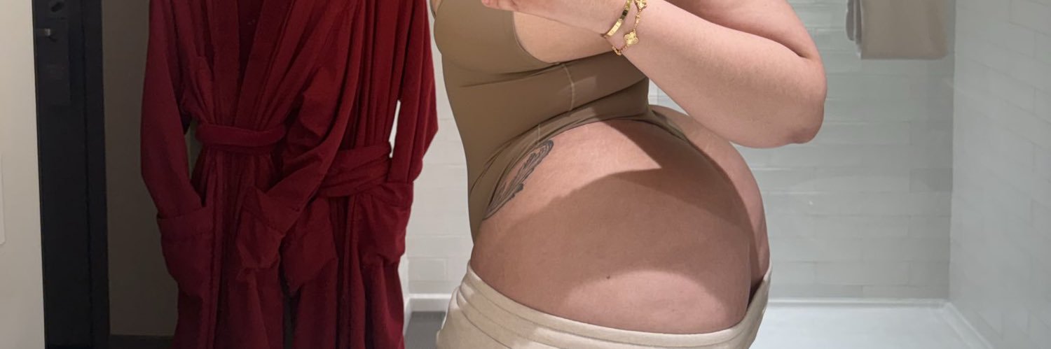 beckyygem's profile banner image