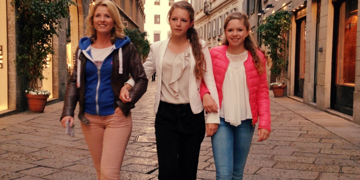 juliehable's profile banner image