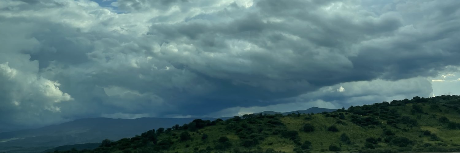 itsilohe's profile banner image