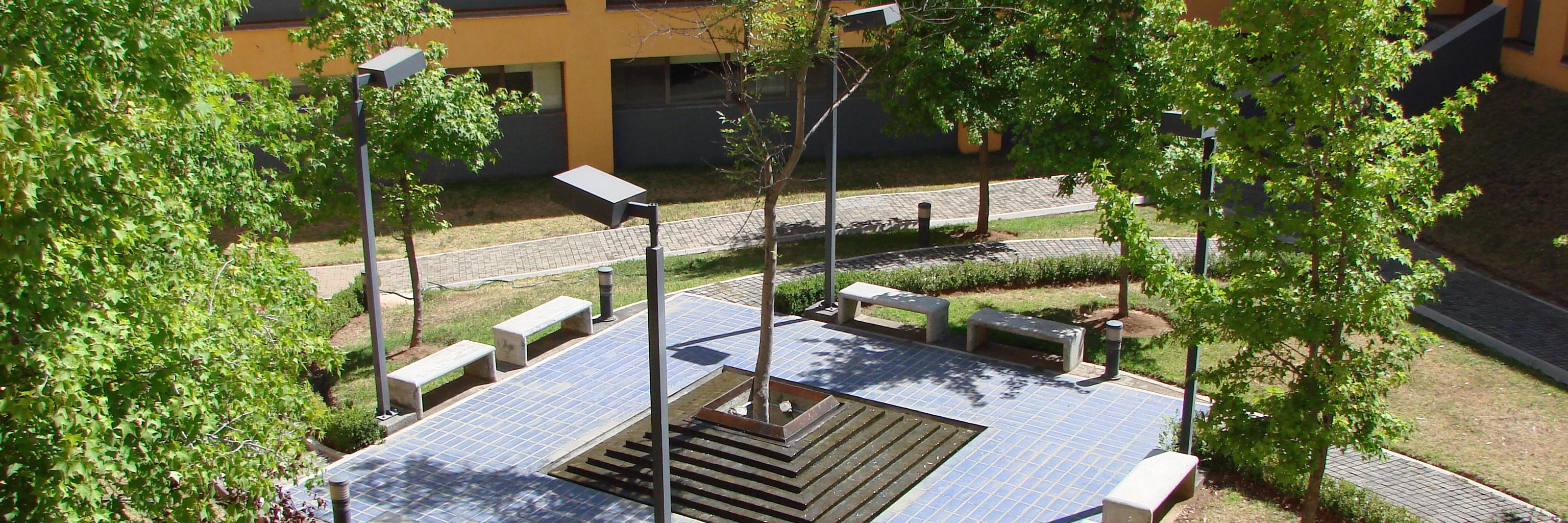 unamccm's profile banner image