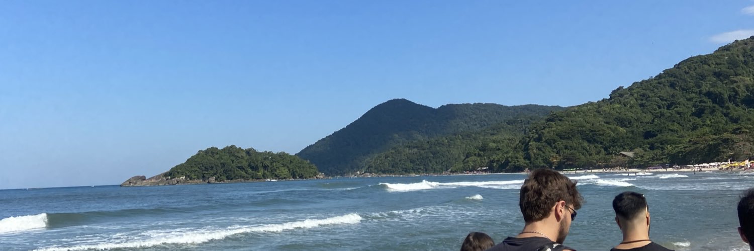 luanavoag's profile banner image