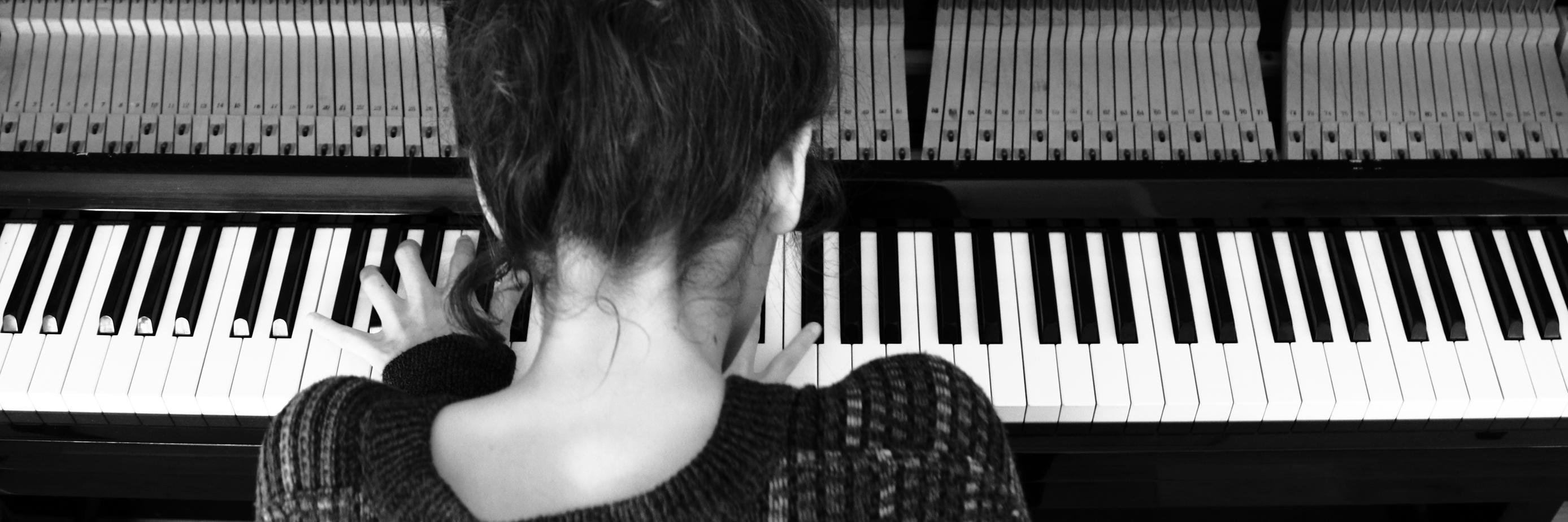 MariaComa's profile banner image