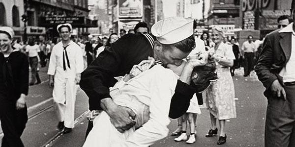 ElizabethDRich's profile banner image