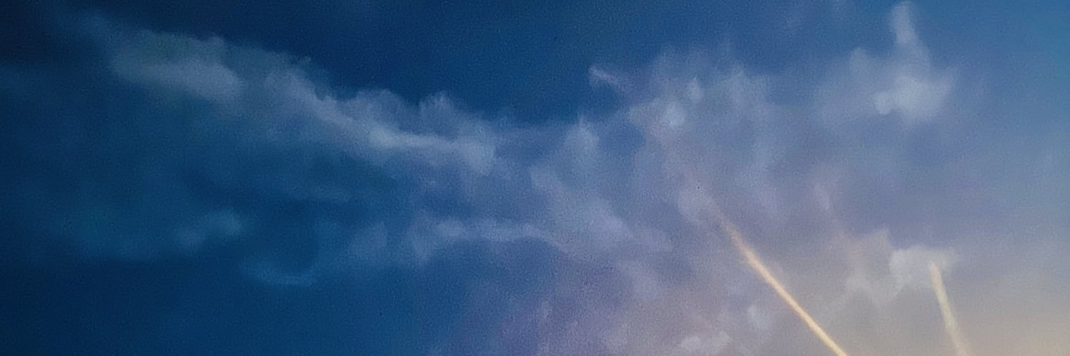 shoooo0111's profile banner image