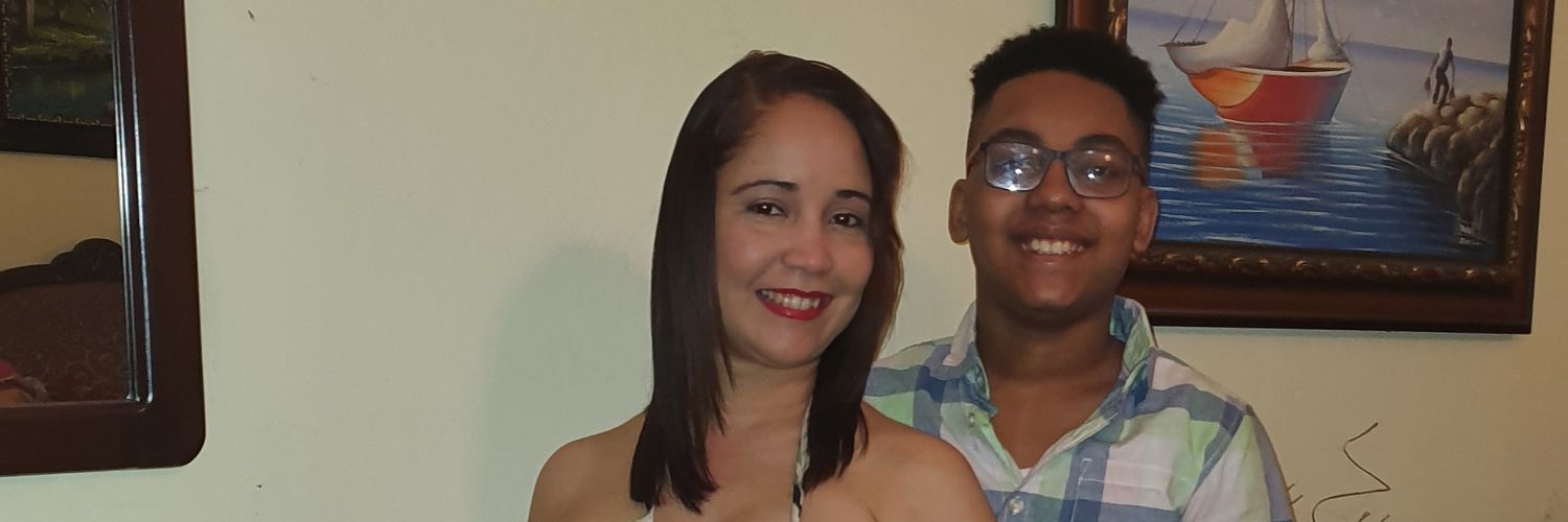 SueHelenRo's profile banner image