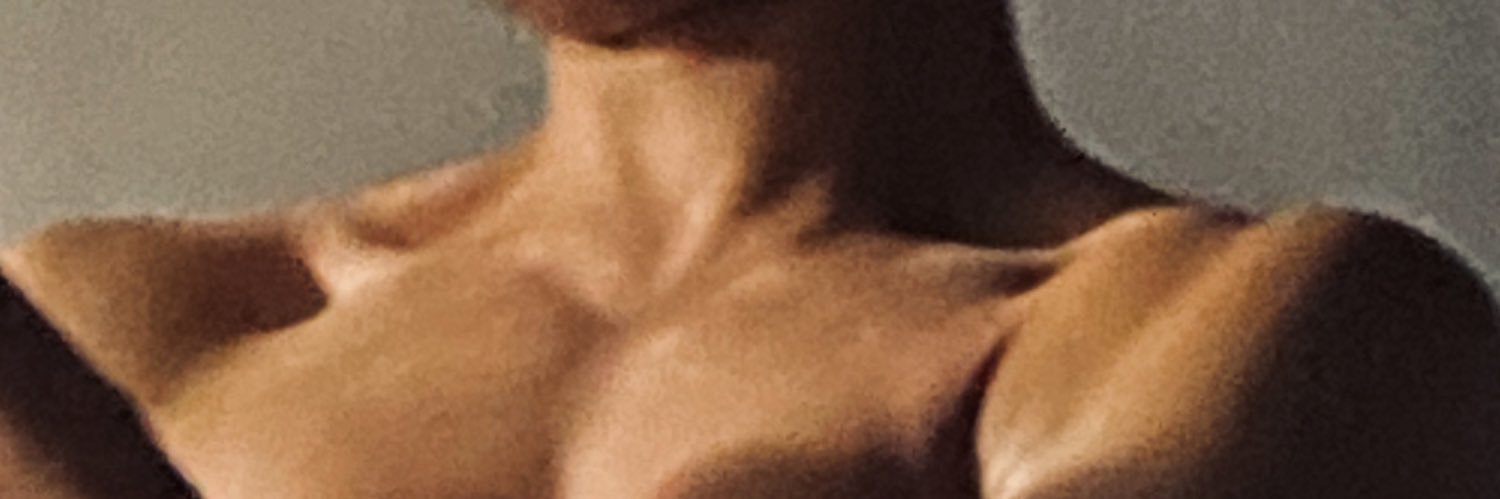 qu0m_'s profile banner image