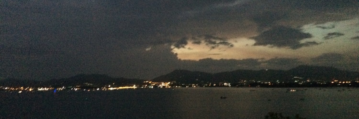 itsnotmeu's profile banner image