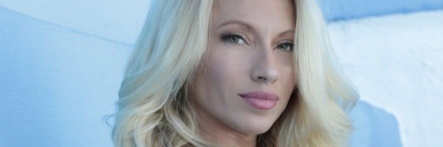VanessaRBStrong's profile banner image