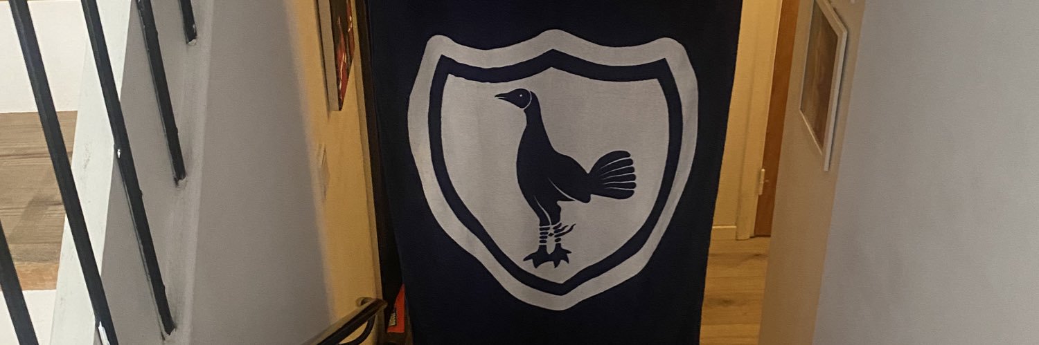 malfono's profile banner image